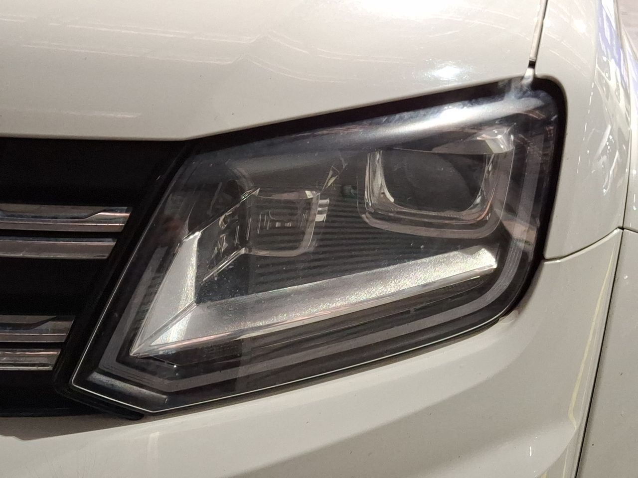 Volkswagen Amarok — foto 11 de 25