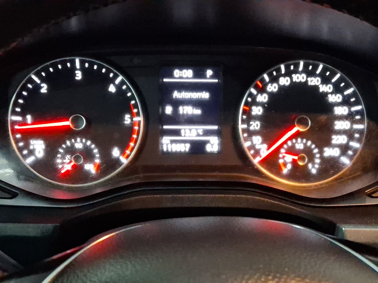 Volkswagen Amarok — foto 18 de 25