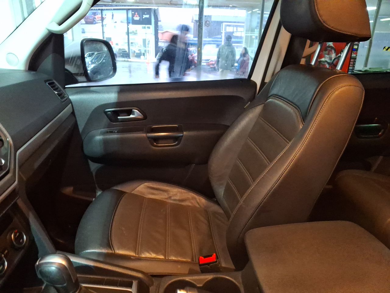 Volkswagen Amarok — foto 3 de 25