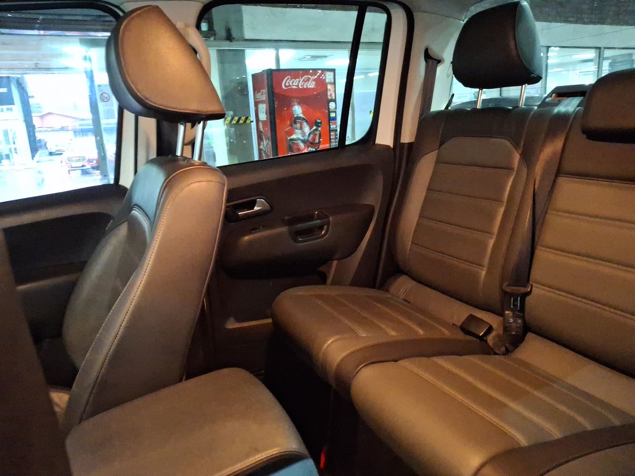 Volkswagen Amarok — foto 5 de 25