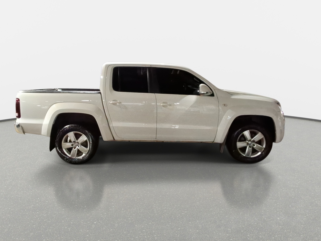 Volkswagen Amarok — foto 9 de 32
