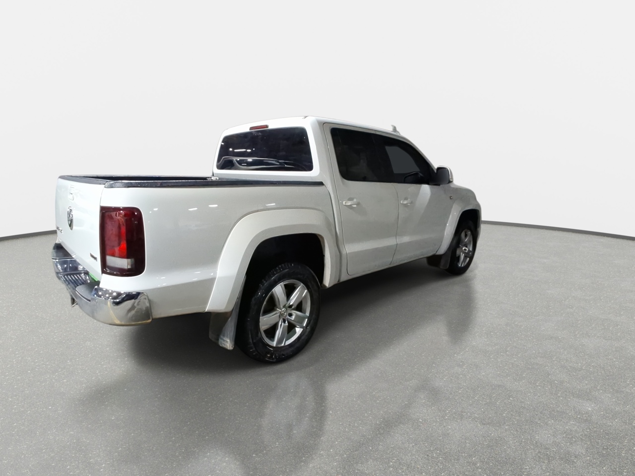 Volkswagen Amarok — foto 8 de 32