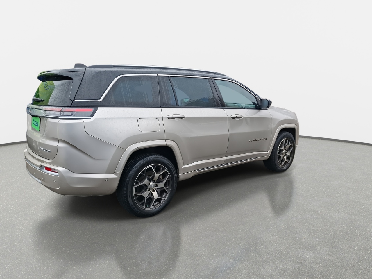 Jeep Commander — foto 8 de 38