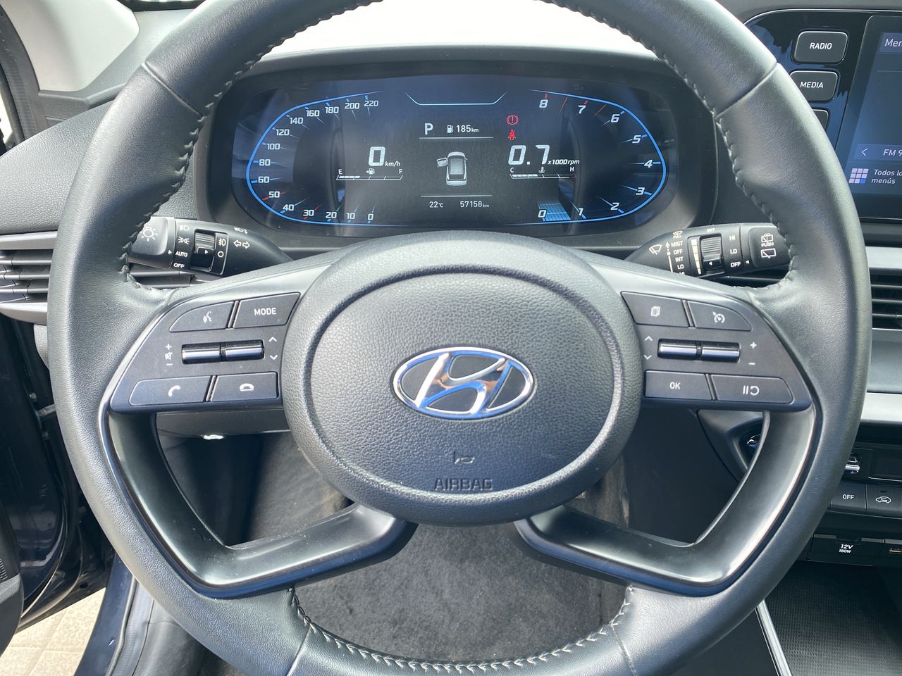 HYUNDAI - 27
