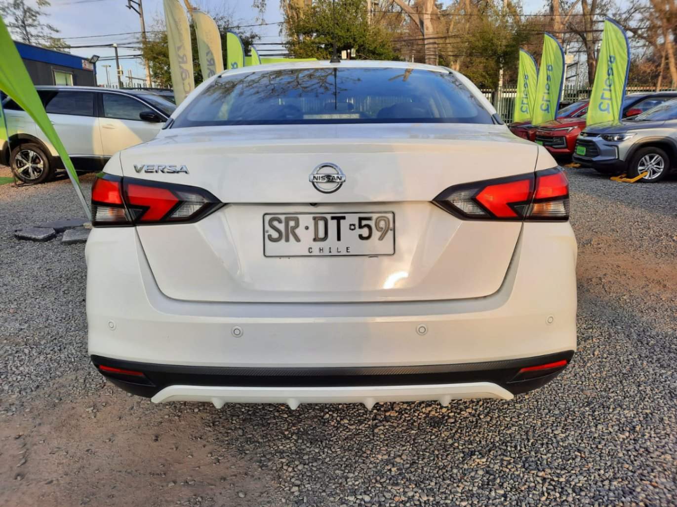 NISSAN - 5