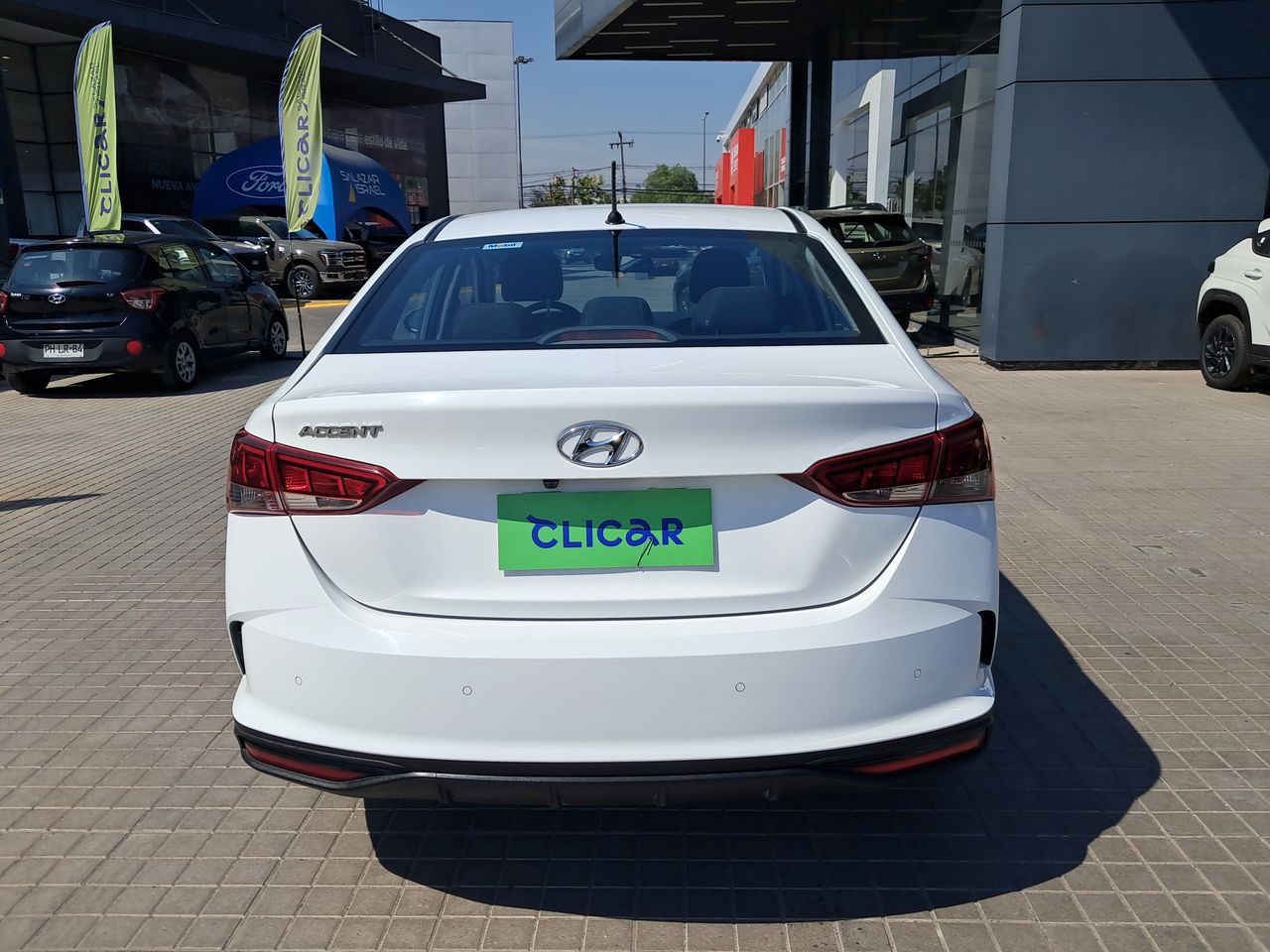 HYUNDAI - 6