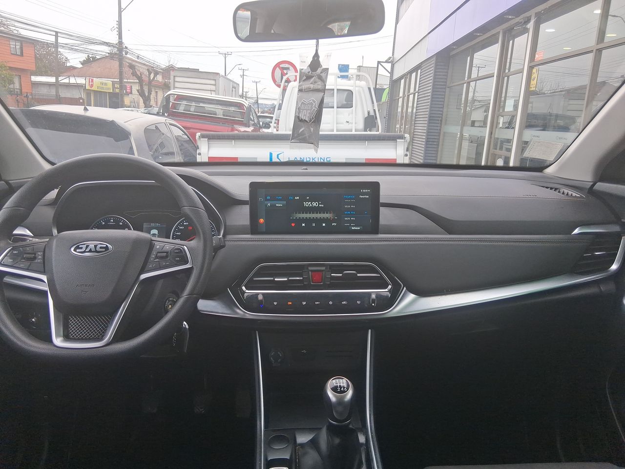 JAC Js8 — foto 26 de 30