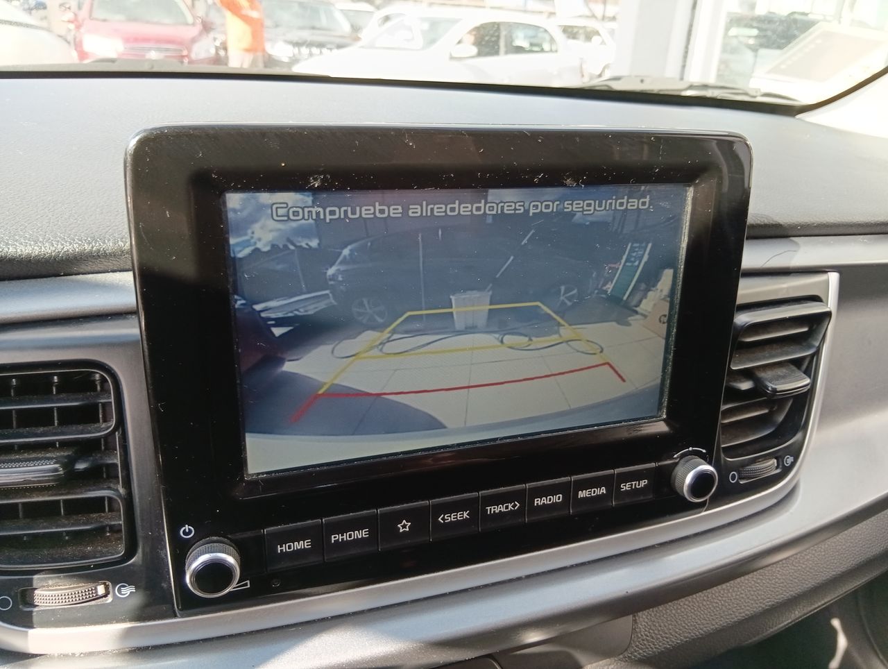 KIA Rio4 — foto 21 de 27