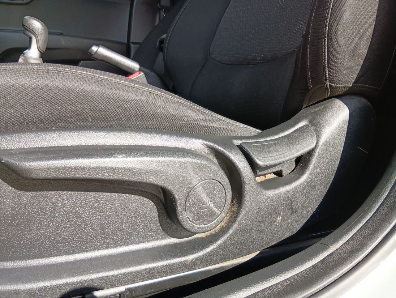 KIA Rio4 — foto 16 de 27