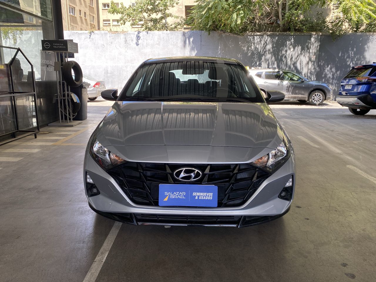 HYUNDAI - 2