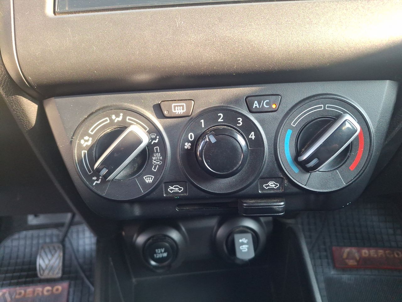 SUZUKI - 18