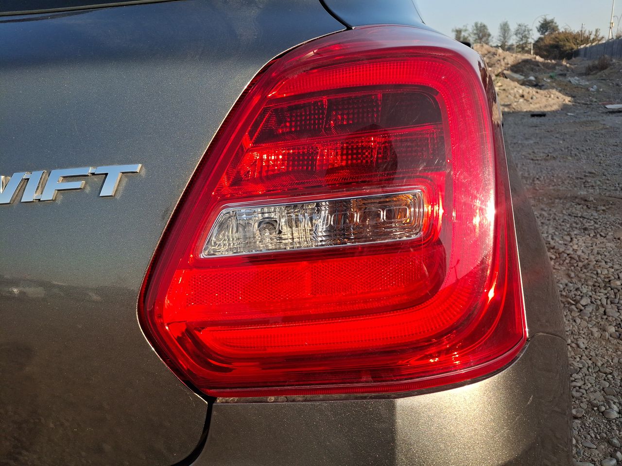 SUZUKI - 11
