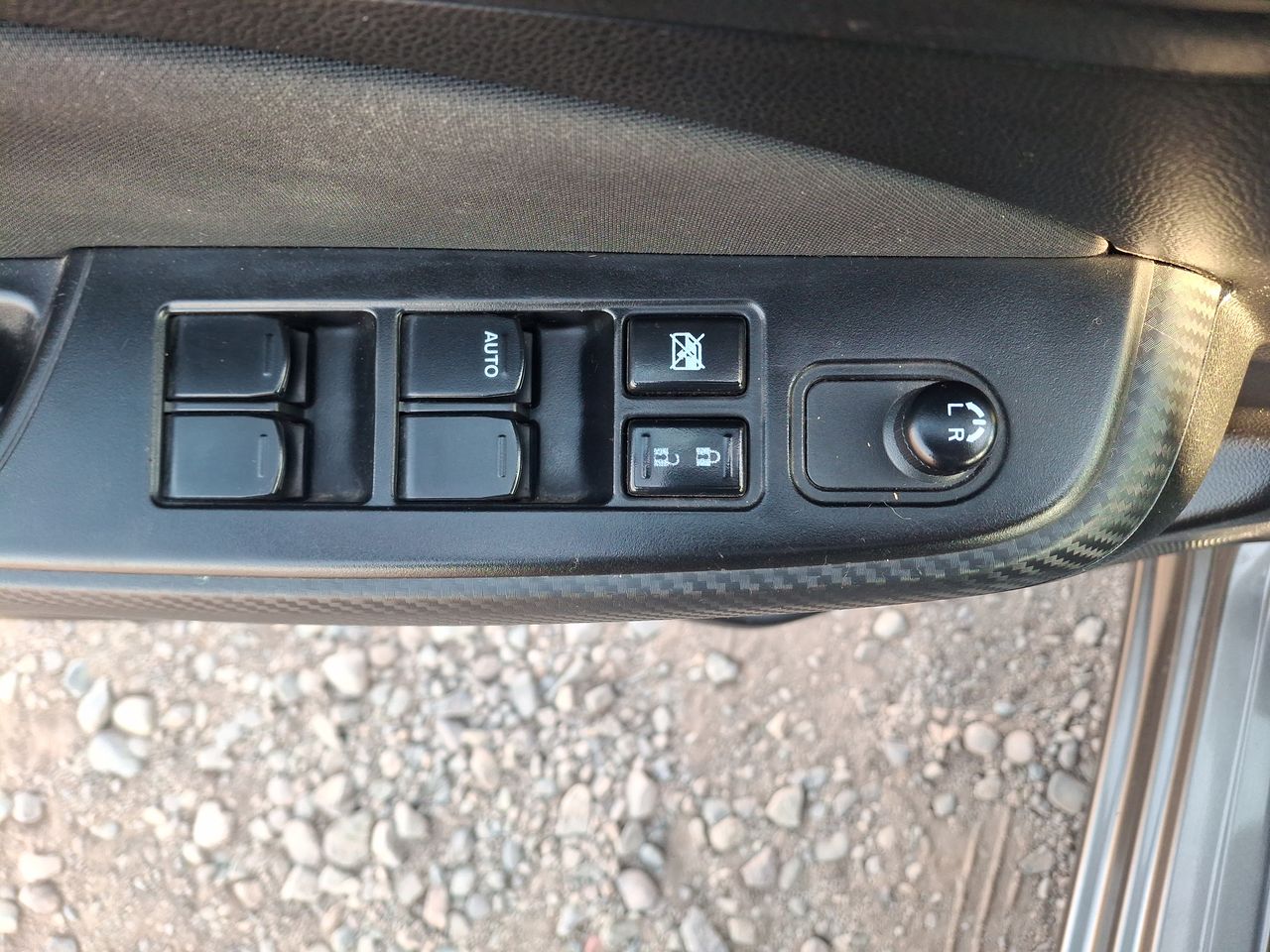 SUZUKI - 13