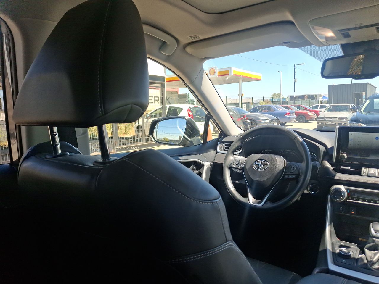 TOYOTA - 16