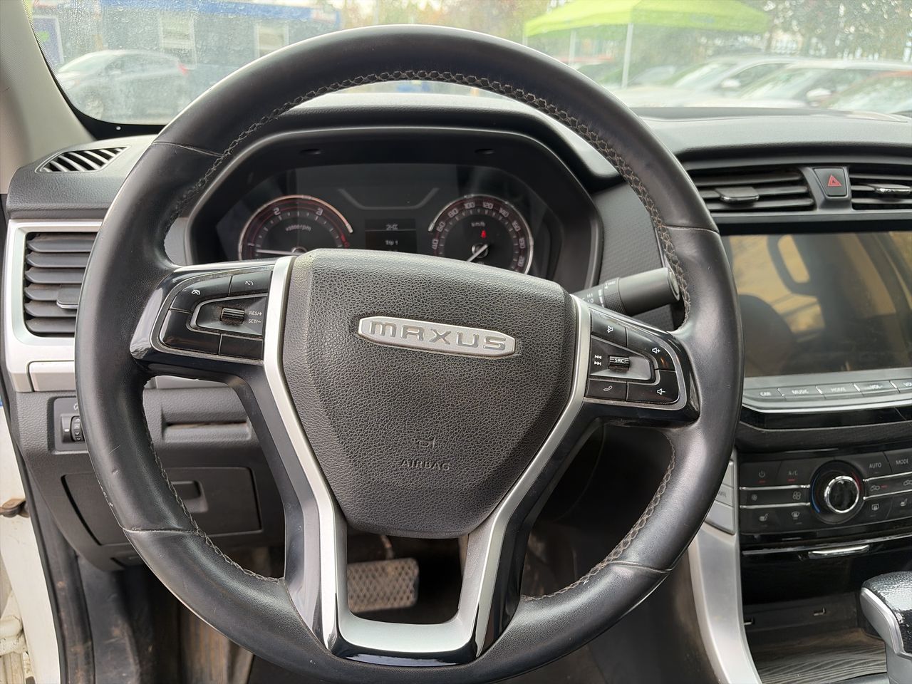 MAXUS - 22