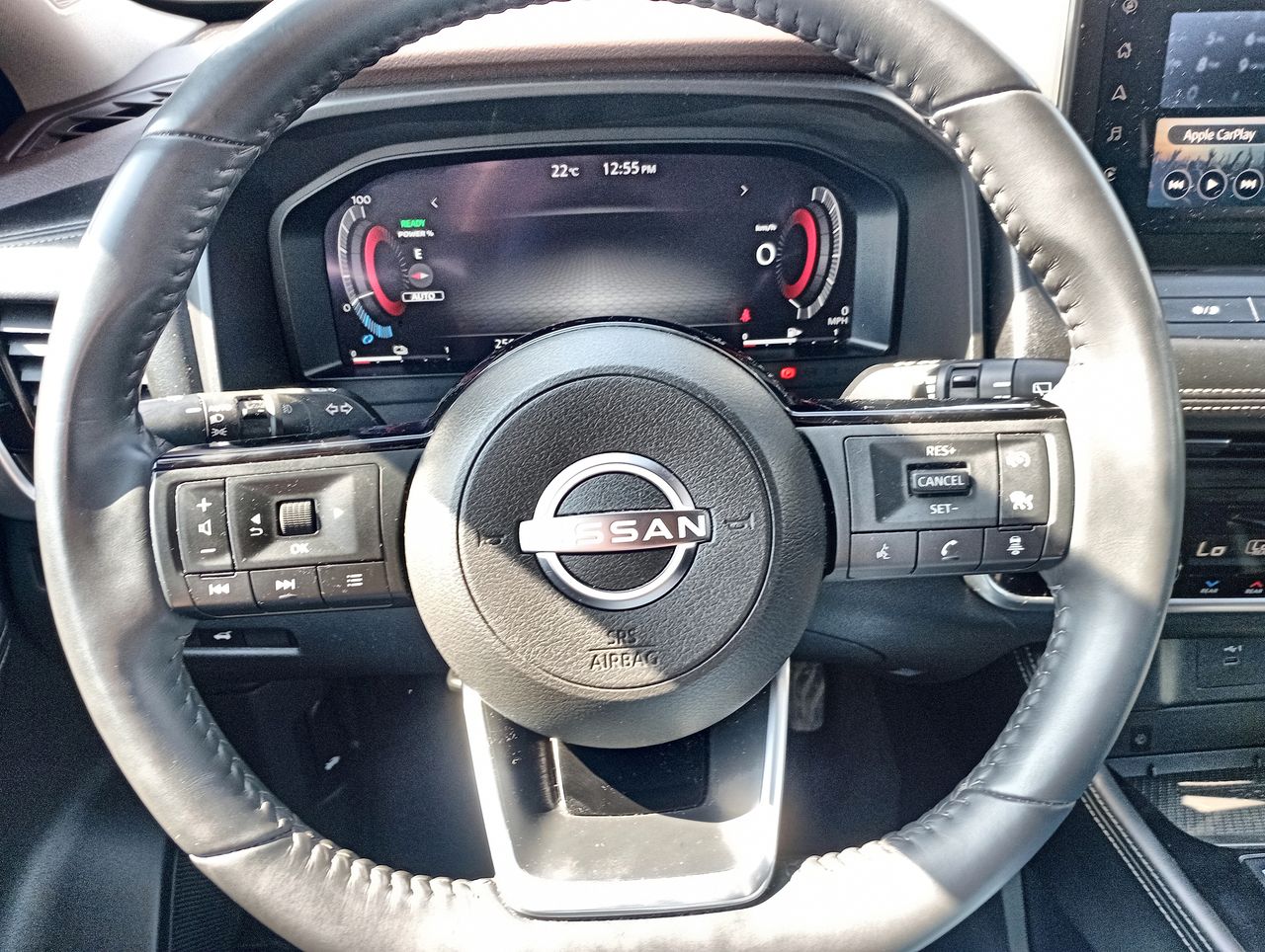 NISSAN - 26