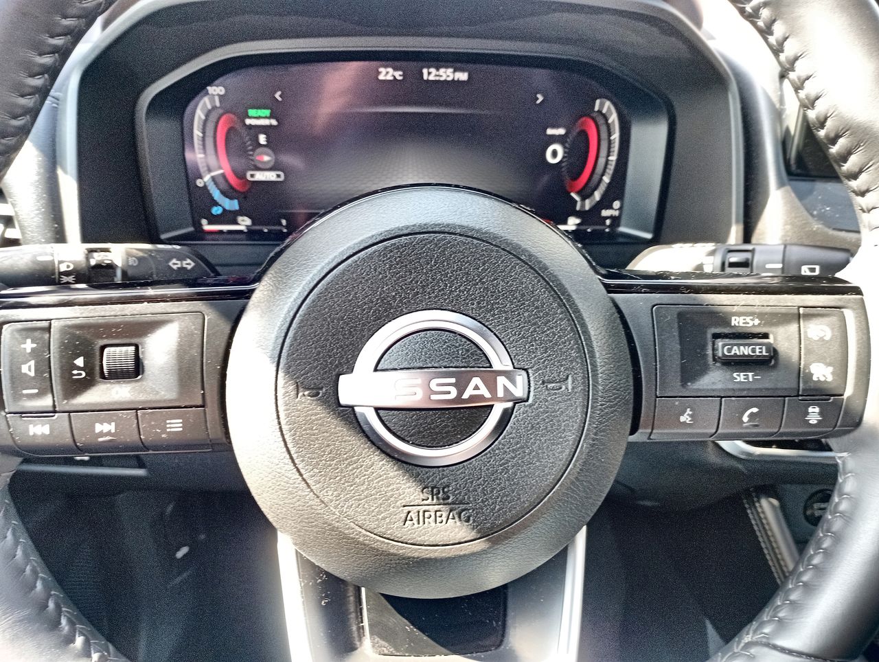NISSAN - 27