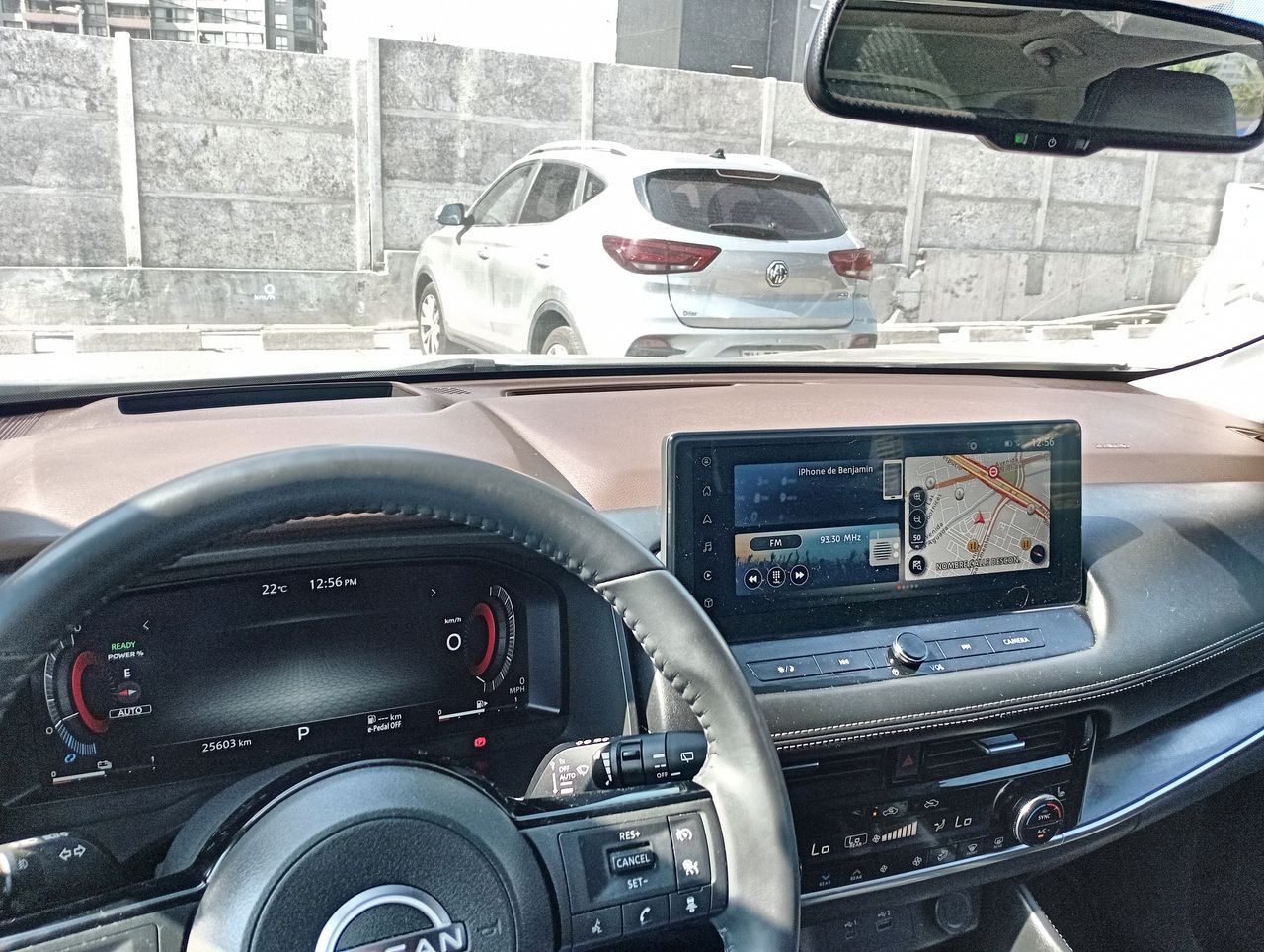NISSAN - 33