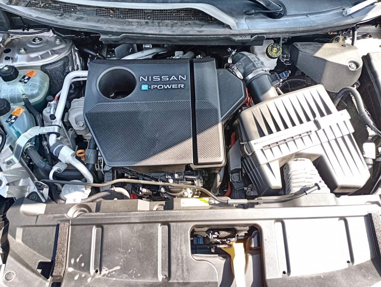 NISSAN - 18