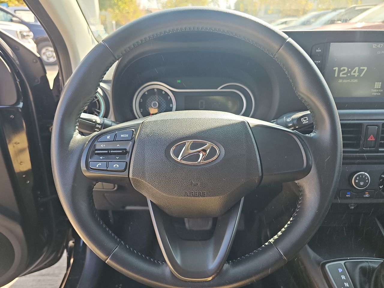 HYUNDAI - 24