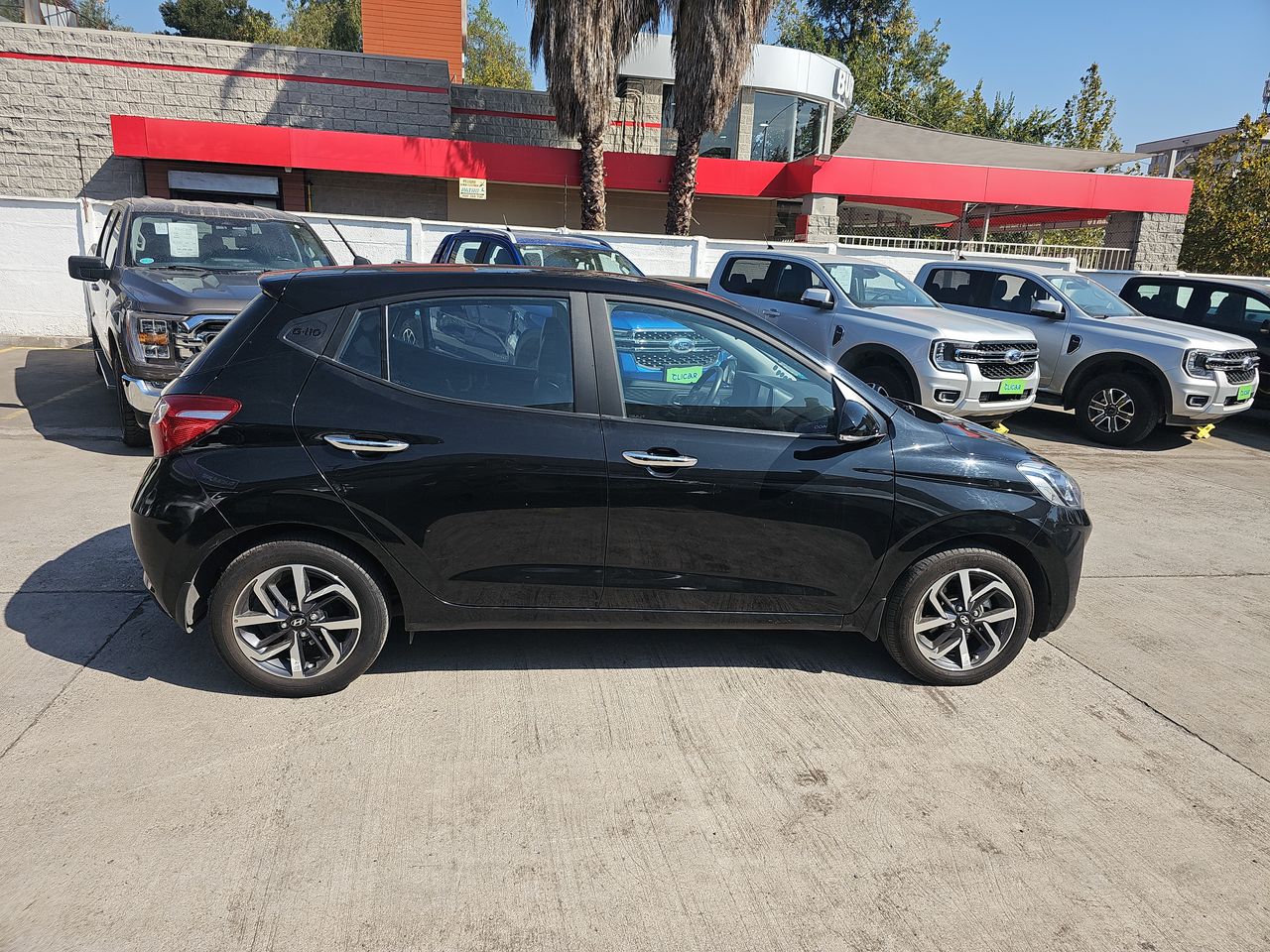 HYUNDAI - 2