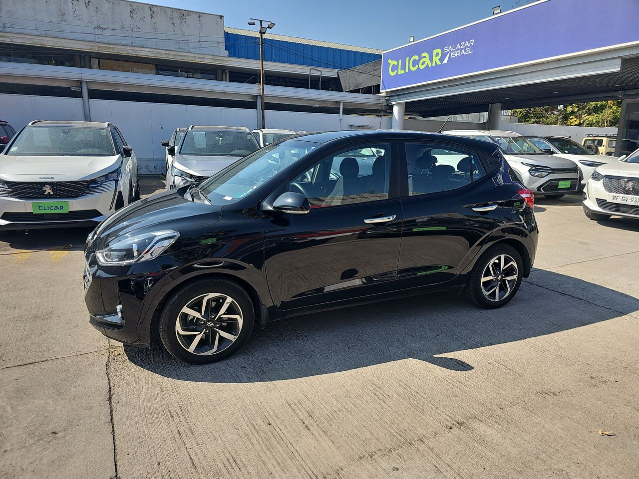 HYUNDAI - 6