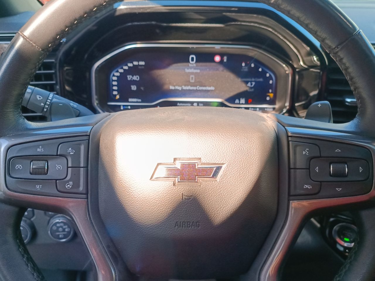 CHEVROLET - 27