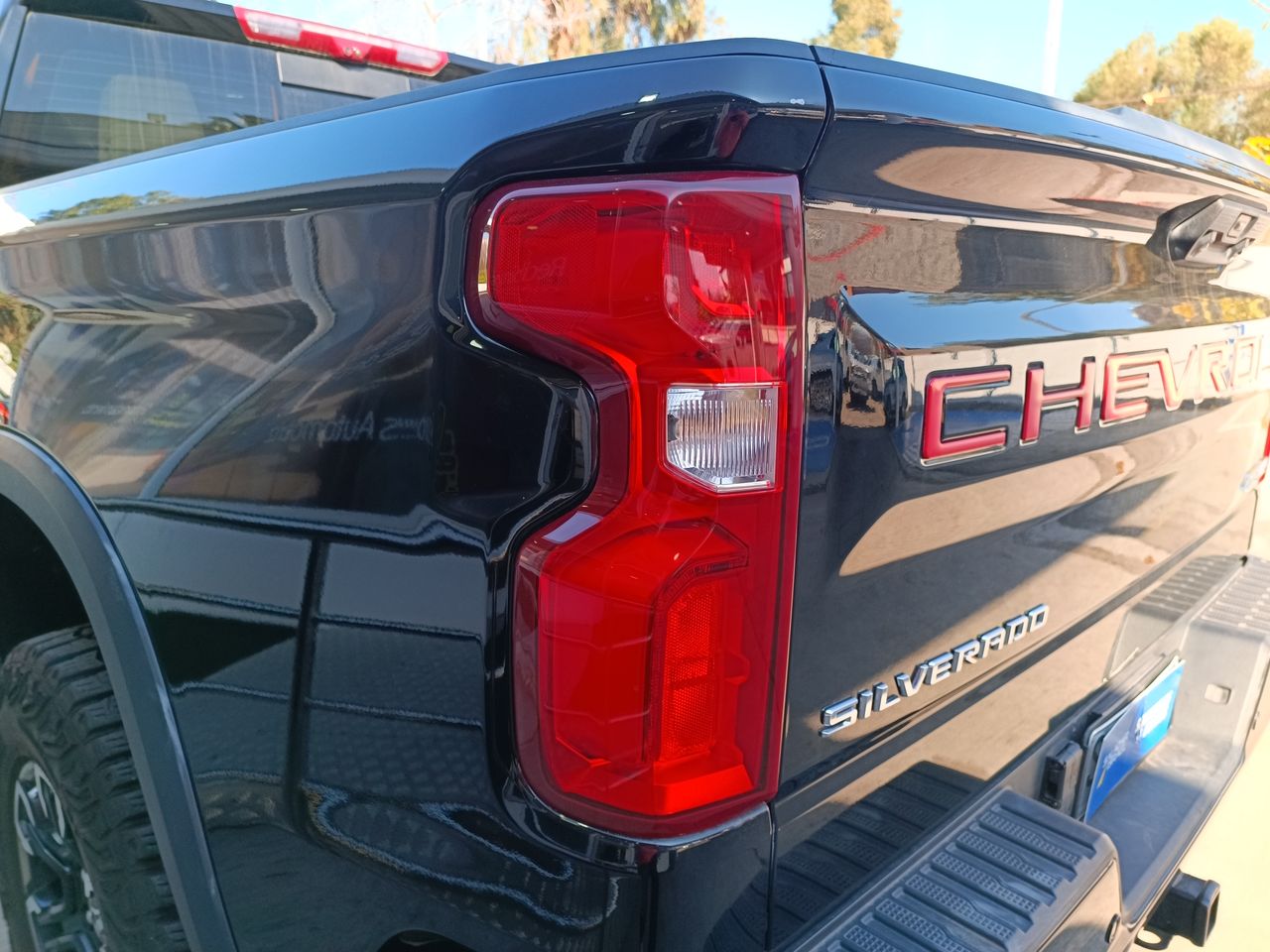 CHEVROLET - 21