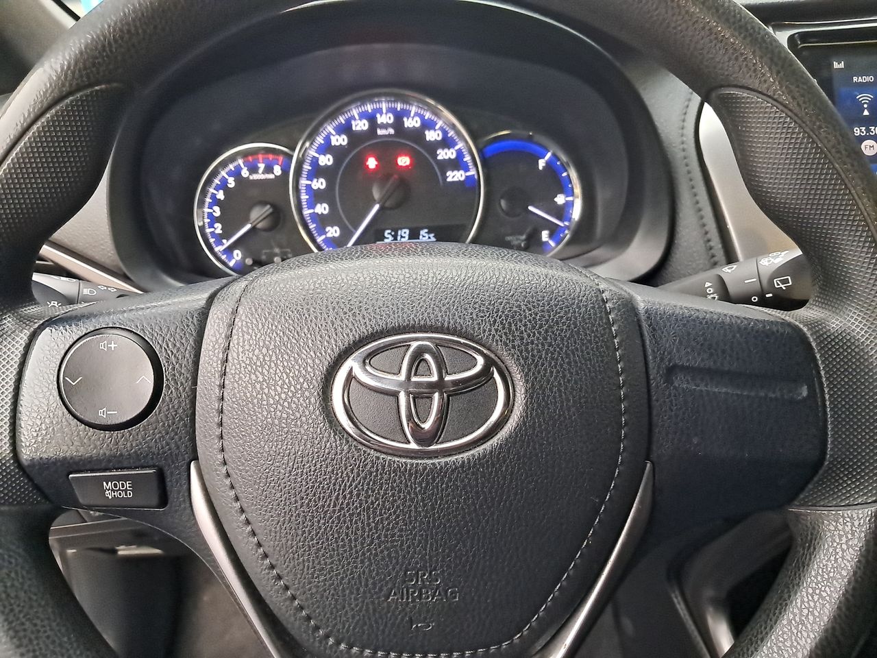 TOYOTA - 25