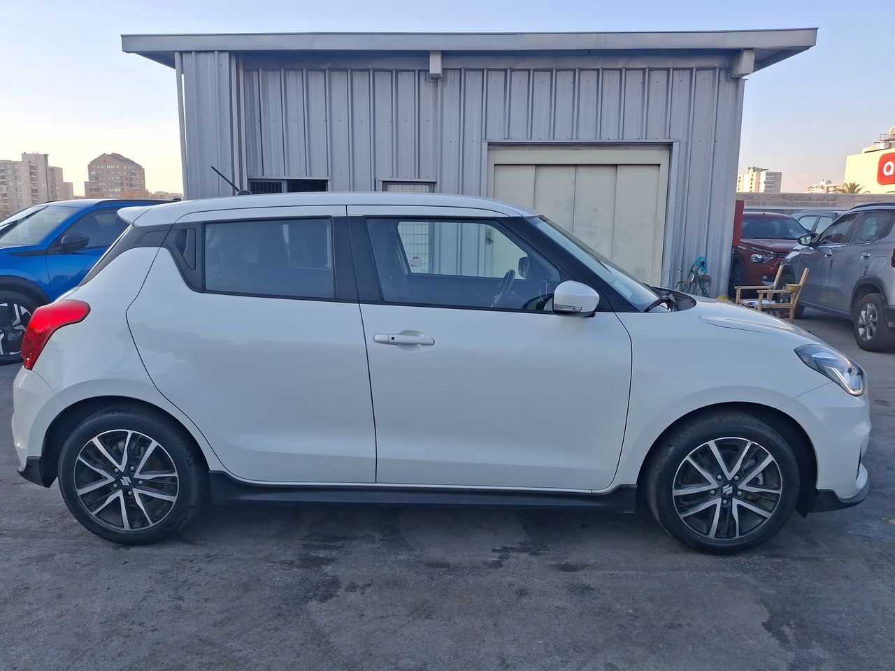 SUZUKI - 8