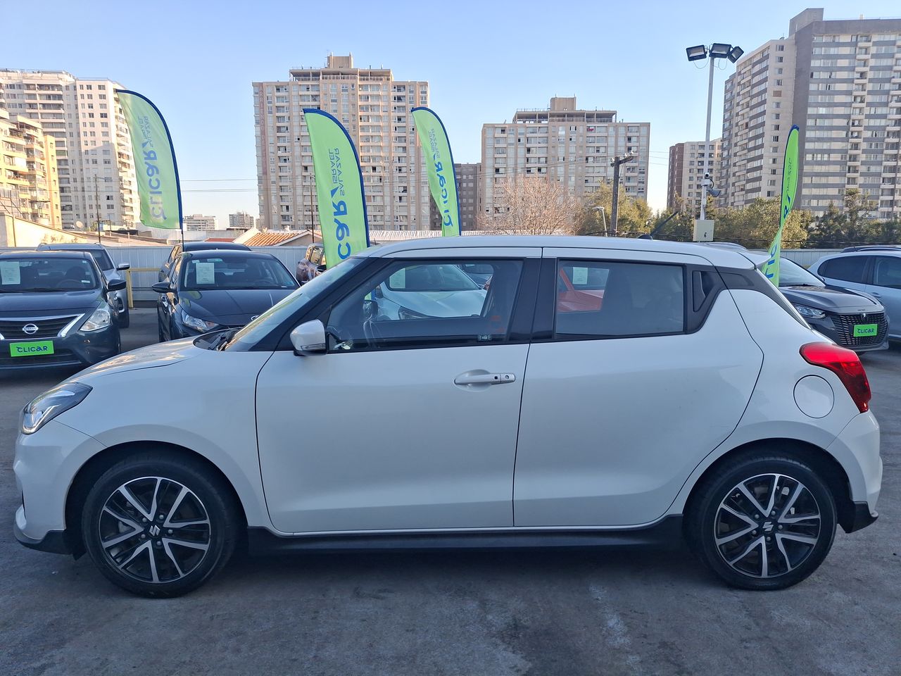SUZUKI - 4