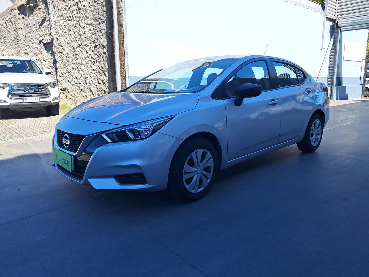 NISSAN - 3