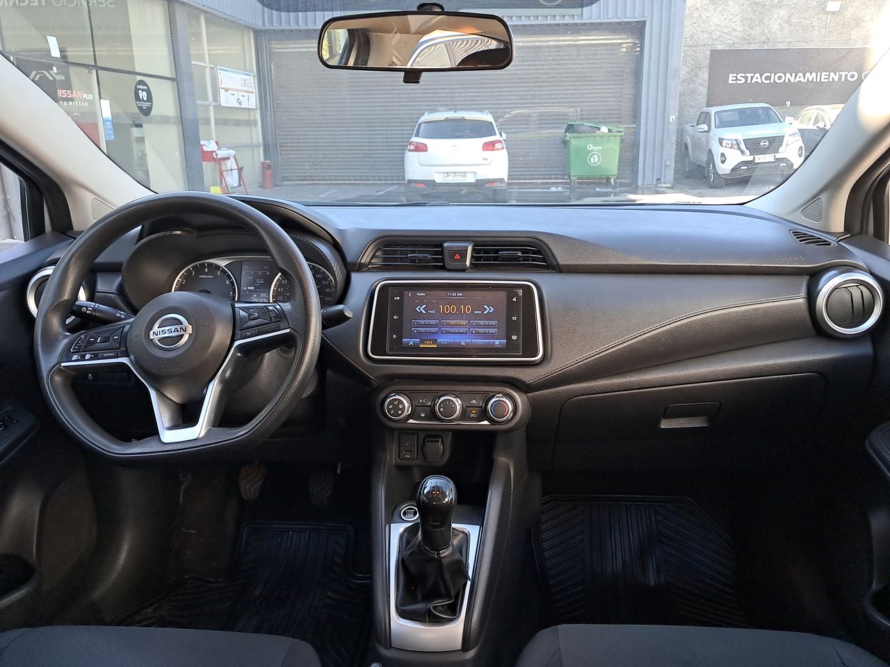 NISSAN - 9