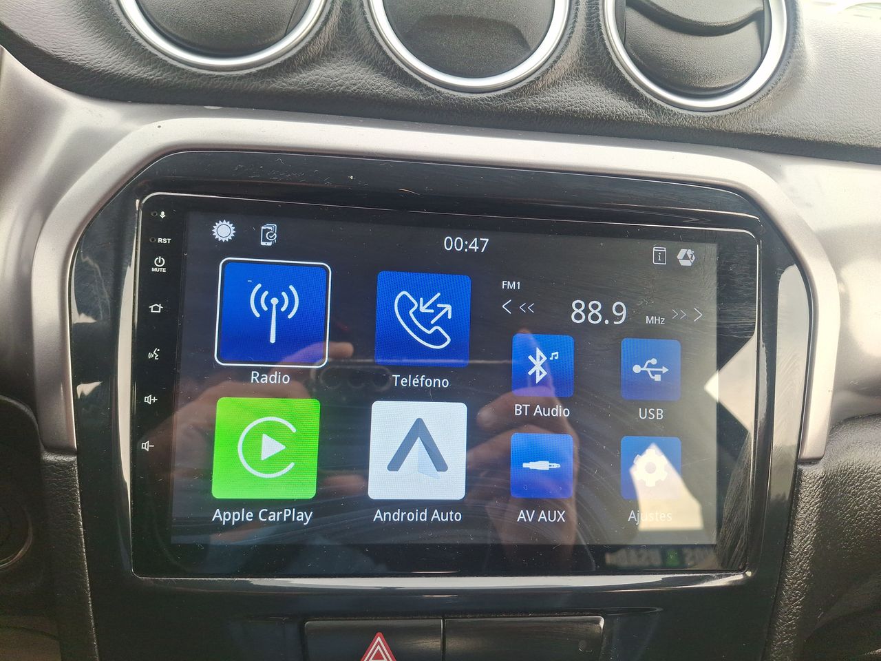 Suzuki Vitara — foto 27 de 31