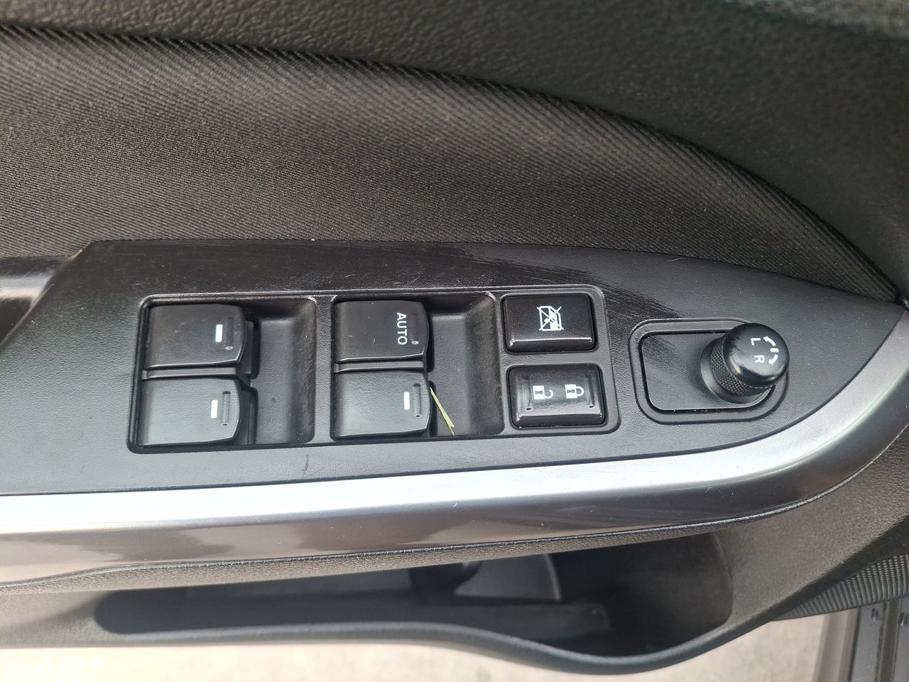Suzuki Vitara — foto 23 de 31