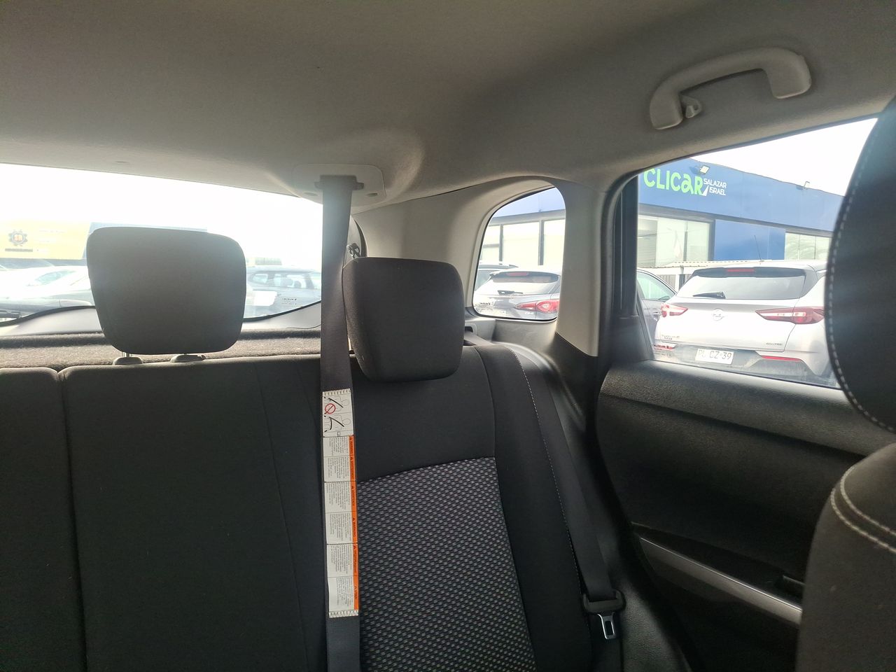 Suzuki Vitara — foto 15 de 31