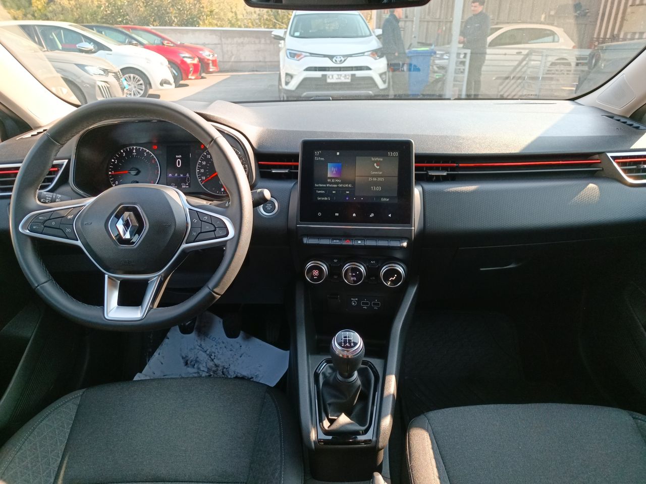 RENAULT - 9