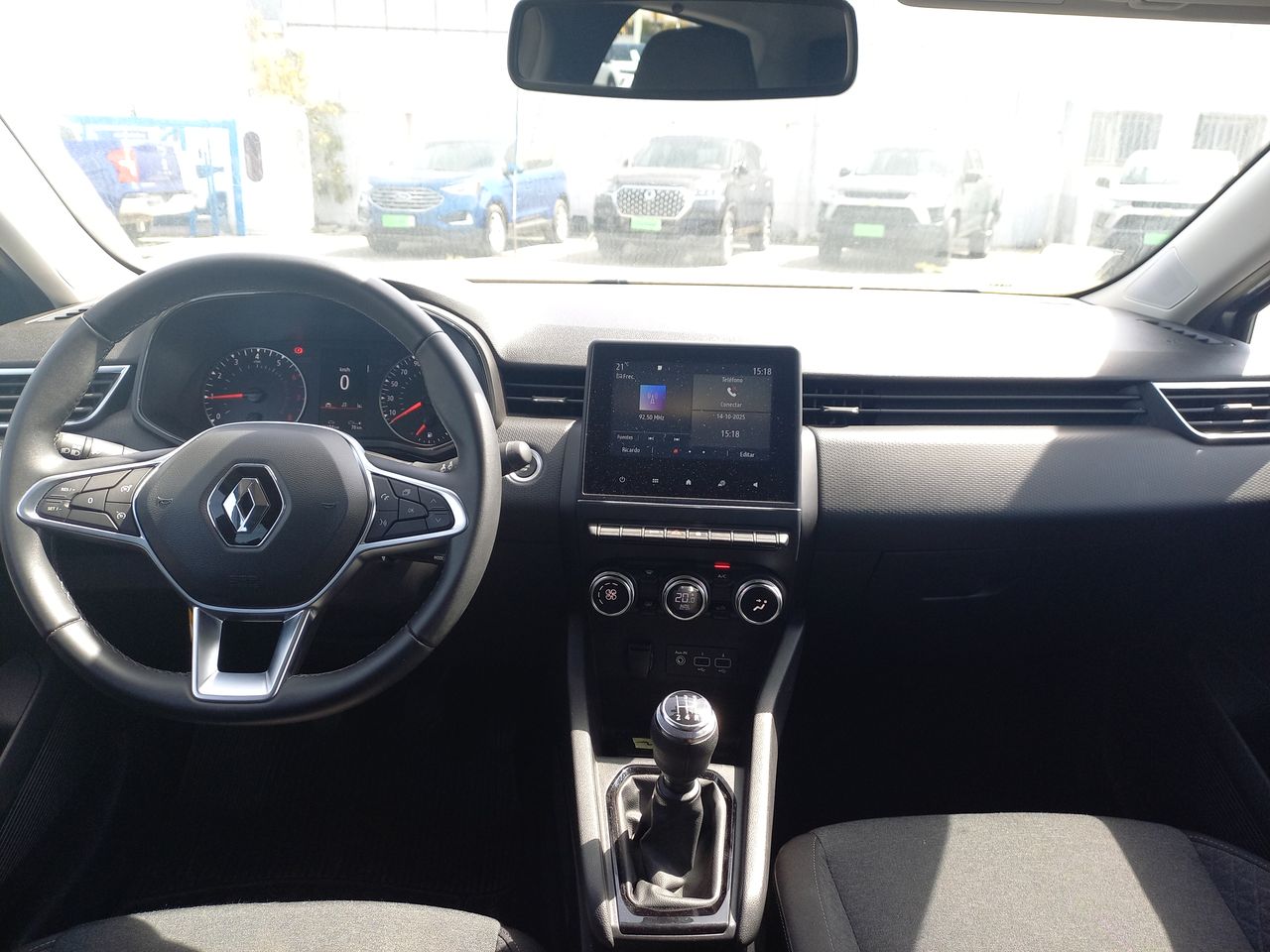 RENAULT - 9