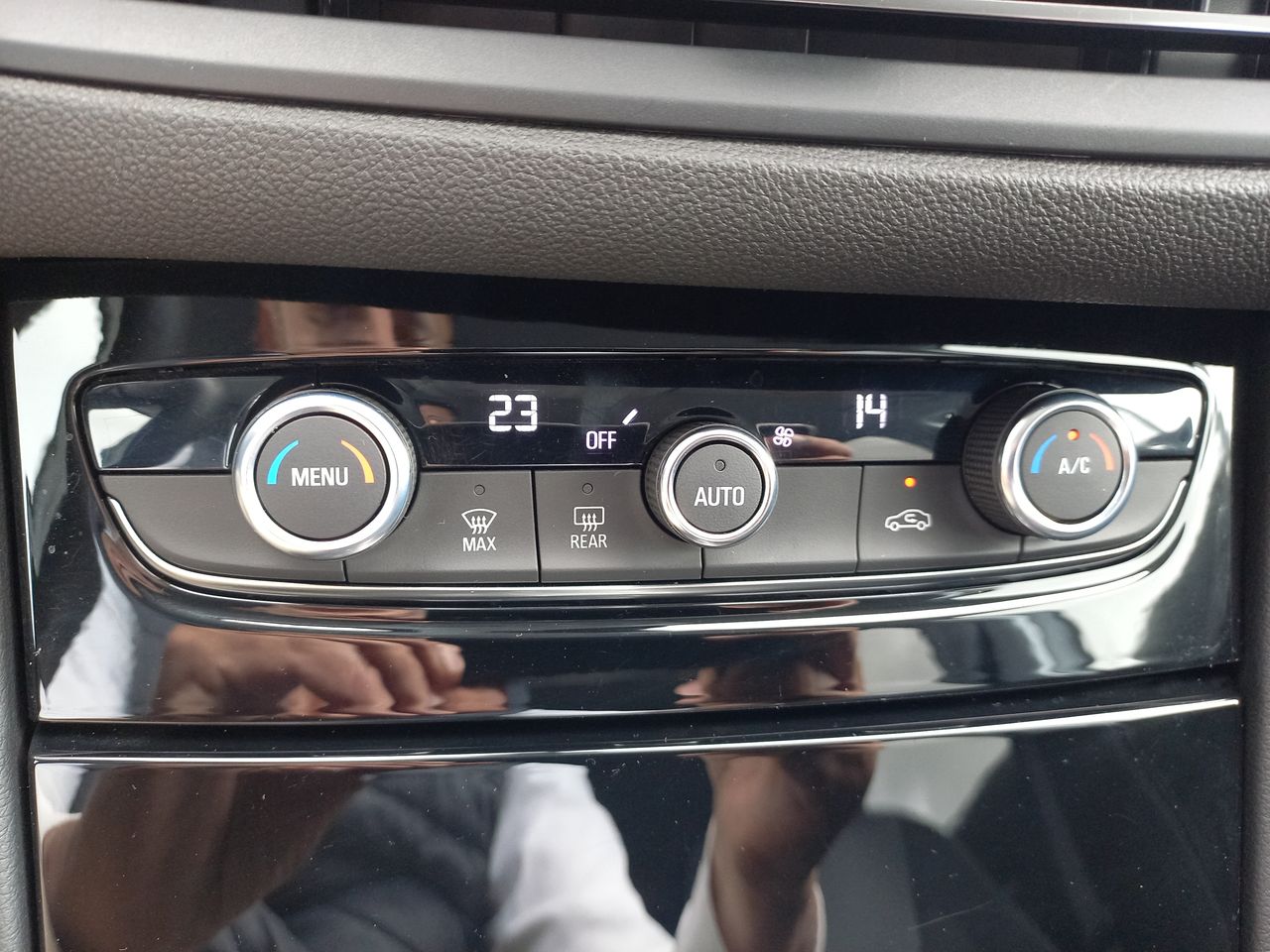 OPEL - 27