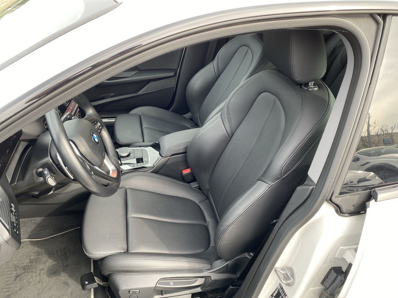 BMW - 24