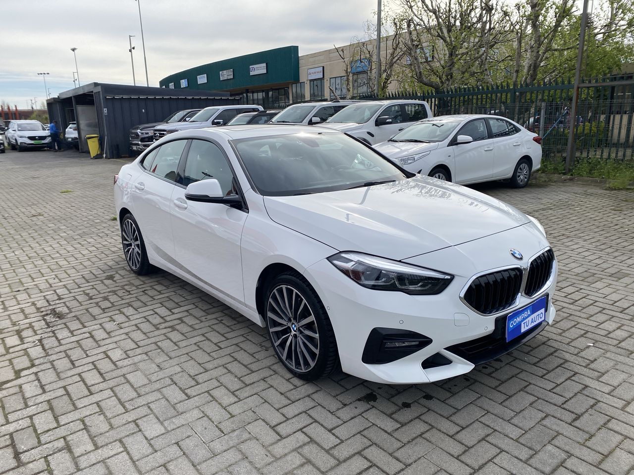 BMW - 1
