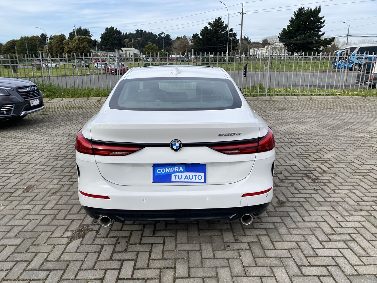 BMW - 6