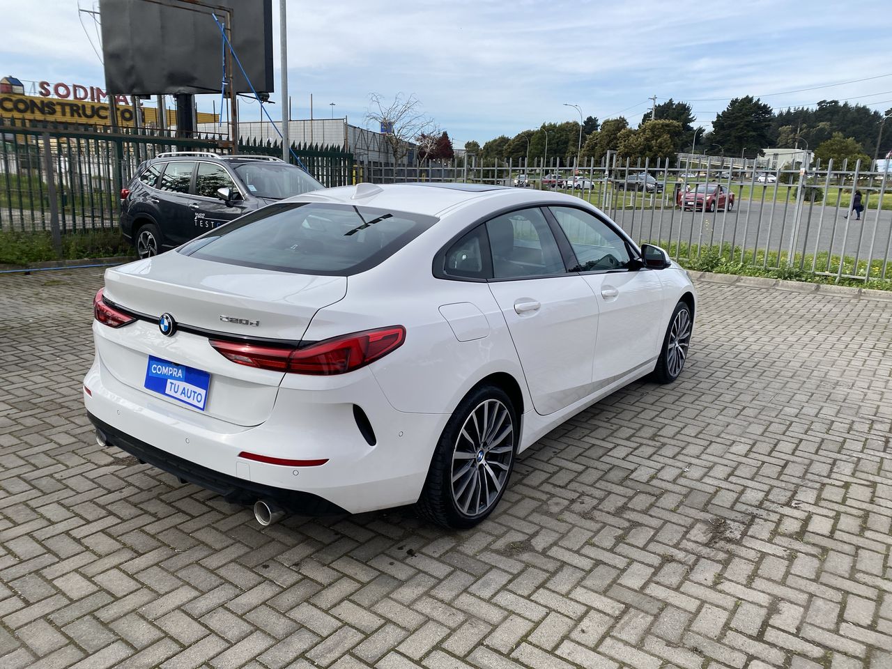 BMW - 7