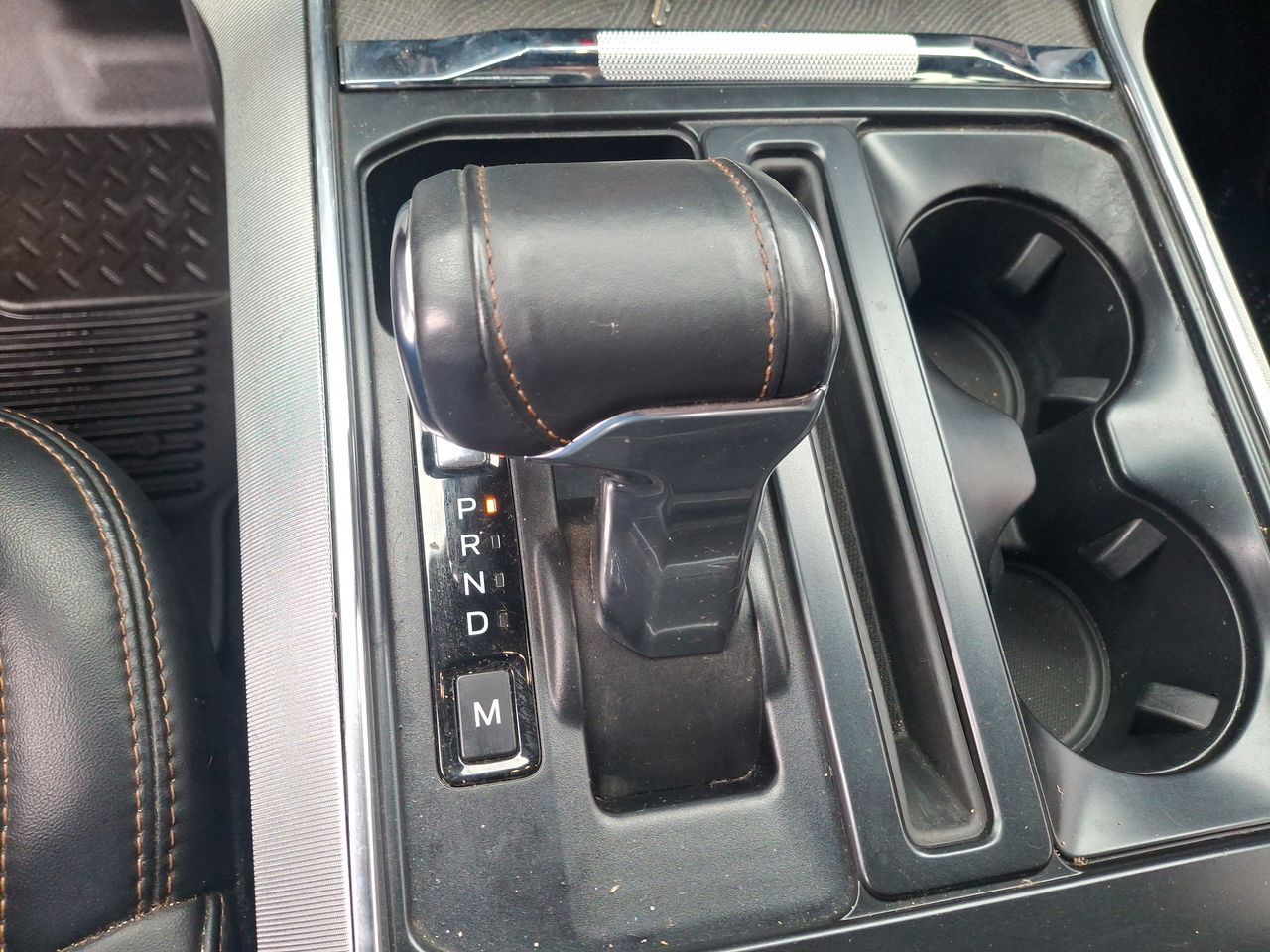 Ford F-150 — foto 24 de 29