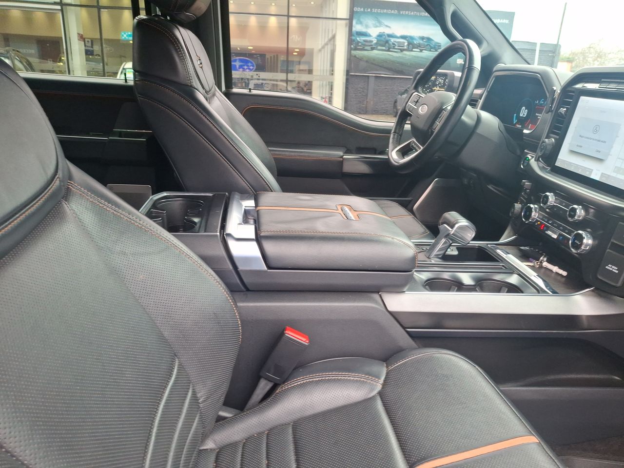 Ford F-150 — foto 8 de 29