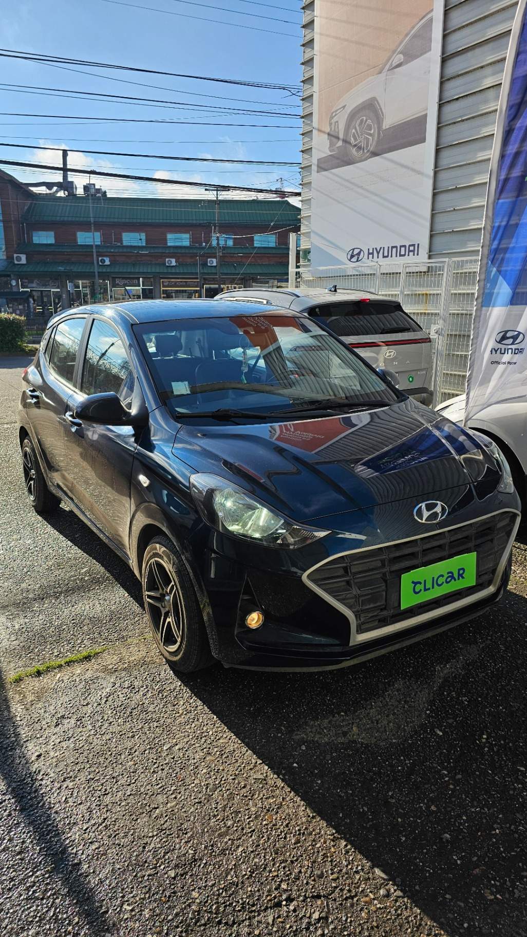 HYUNDAI