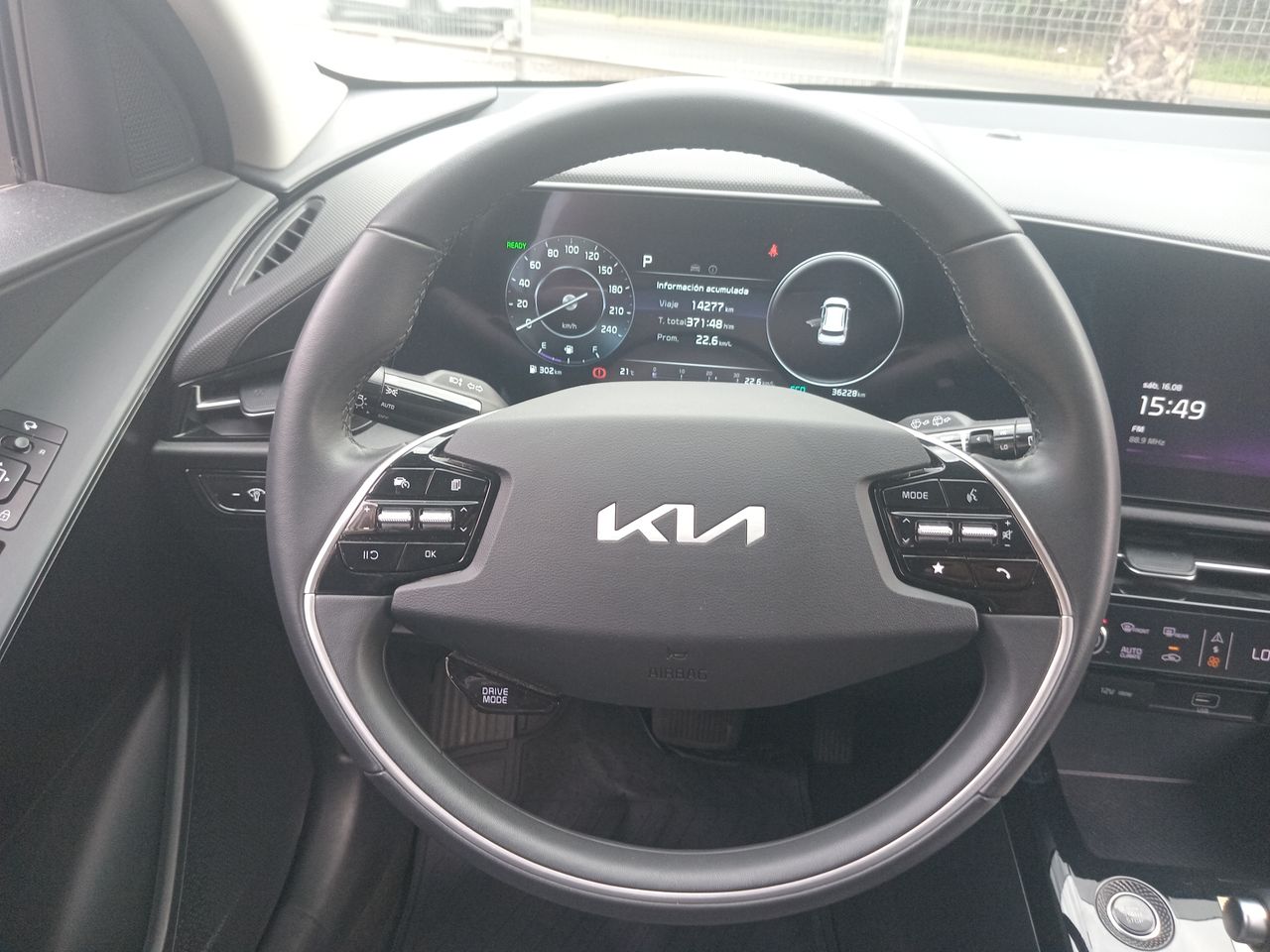 KIA - 24