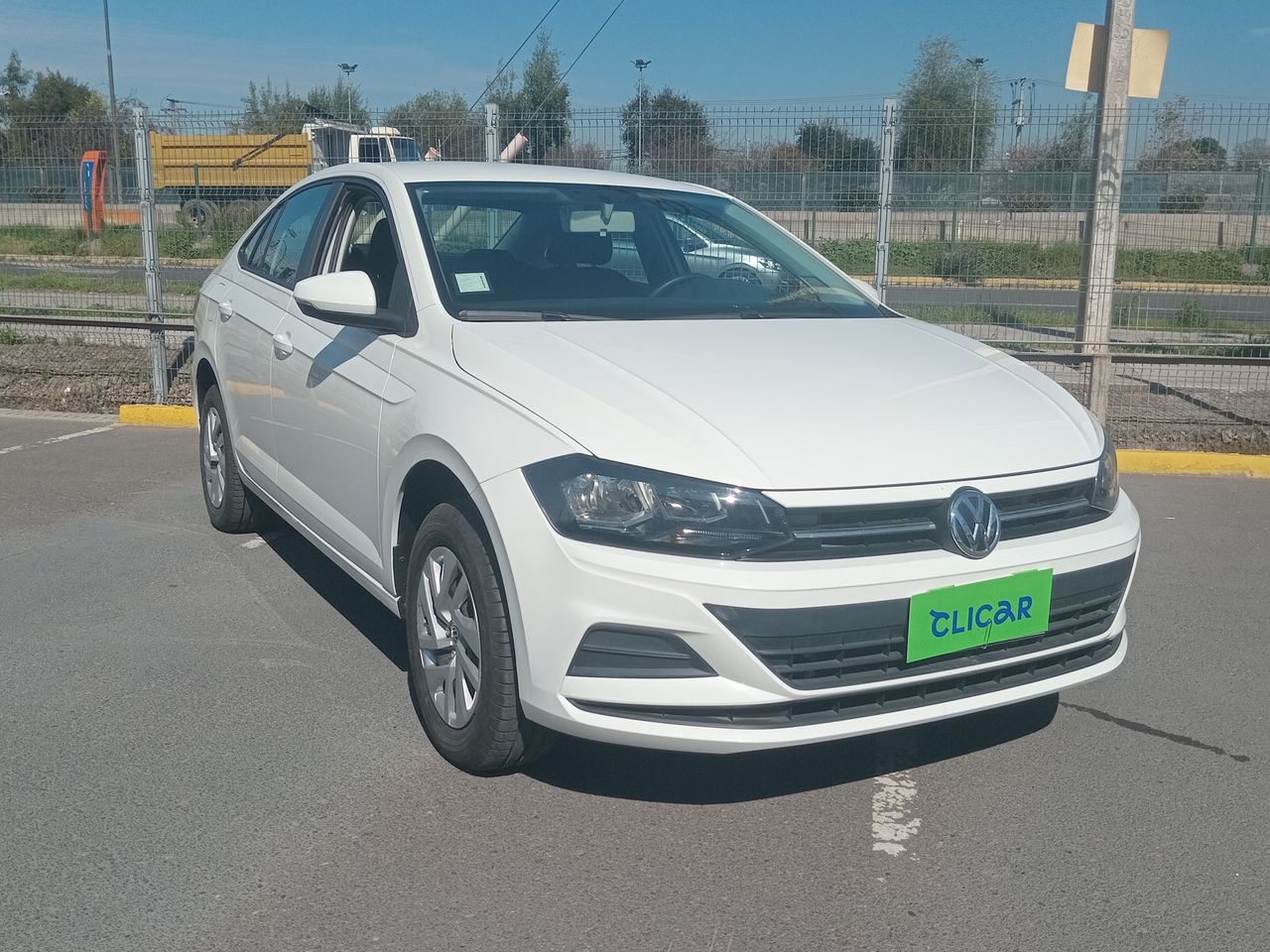 VOLKSWAGEN - 1