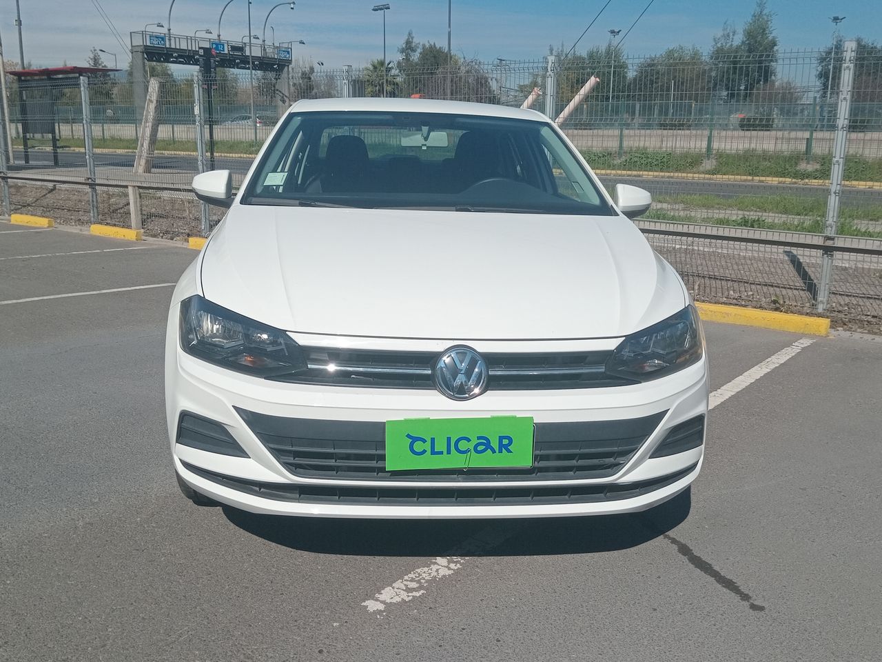 VOLKSWAGEN - 2