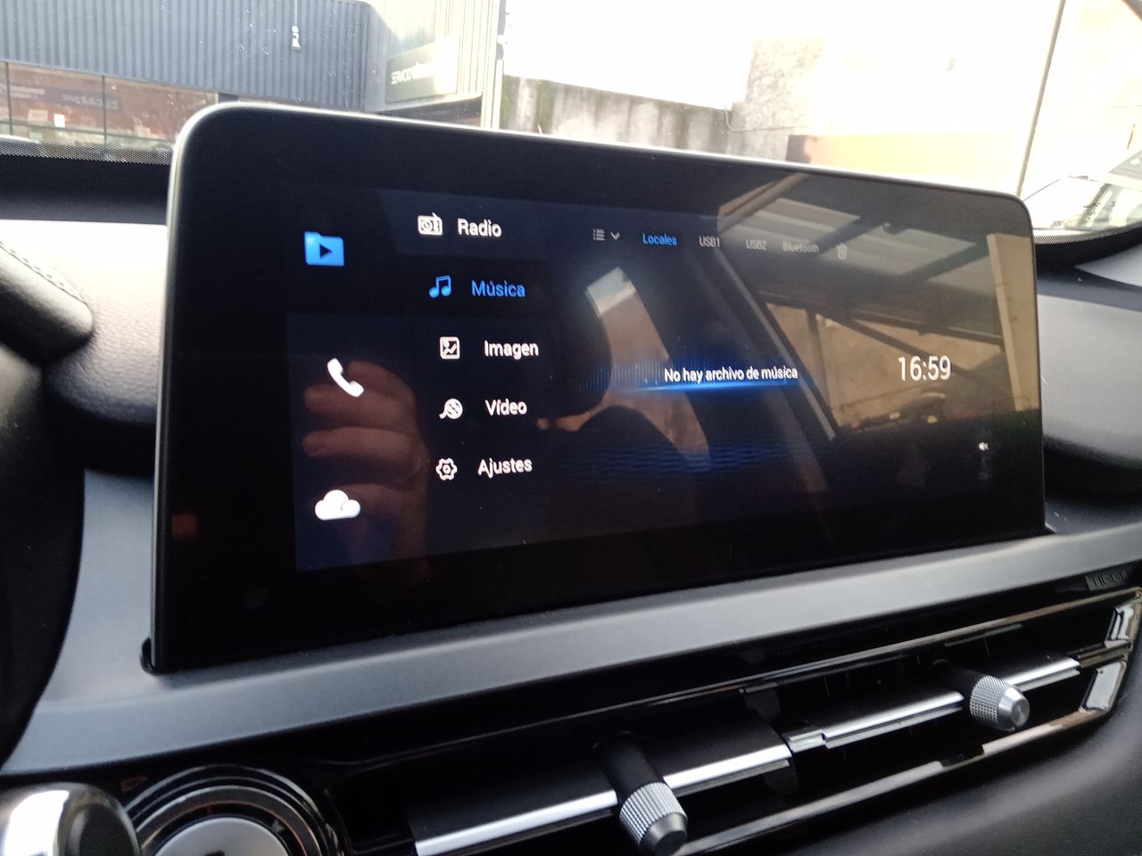 Chery Tiggo 3 Pro — foto 19 de 26